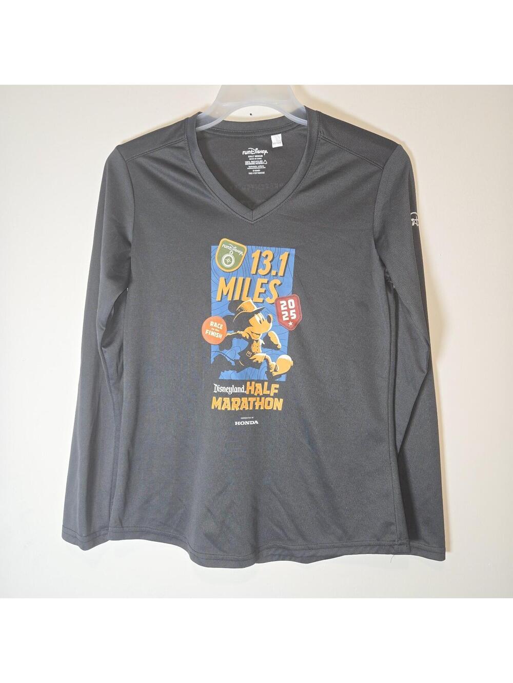 Run Disney Disneyland Half Marathon 13.1 Mile Mickey Mouse 2025 Women Shirt sz M
